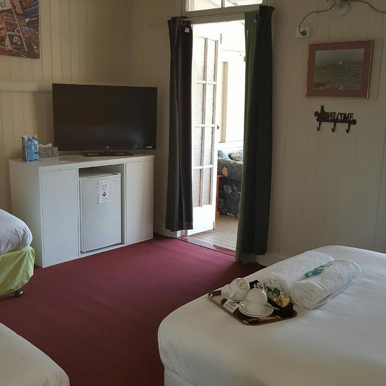 Joes Waterhole Hotel Юмунди Экстерьер фото