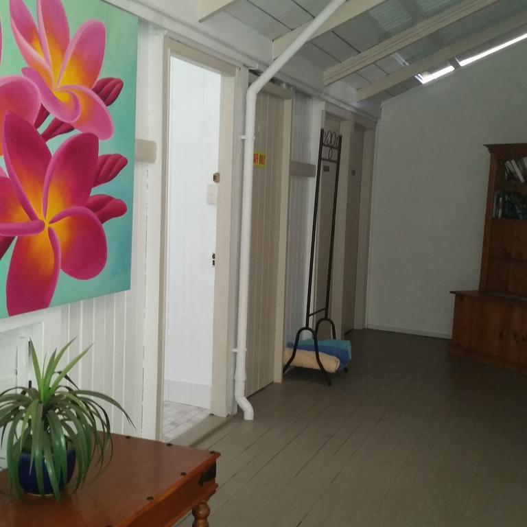 Joes Waterhole Hotel Юмунди Экстерьер фото